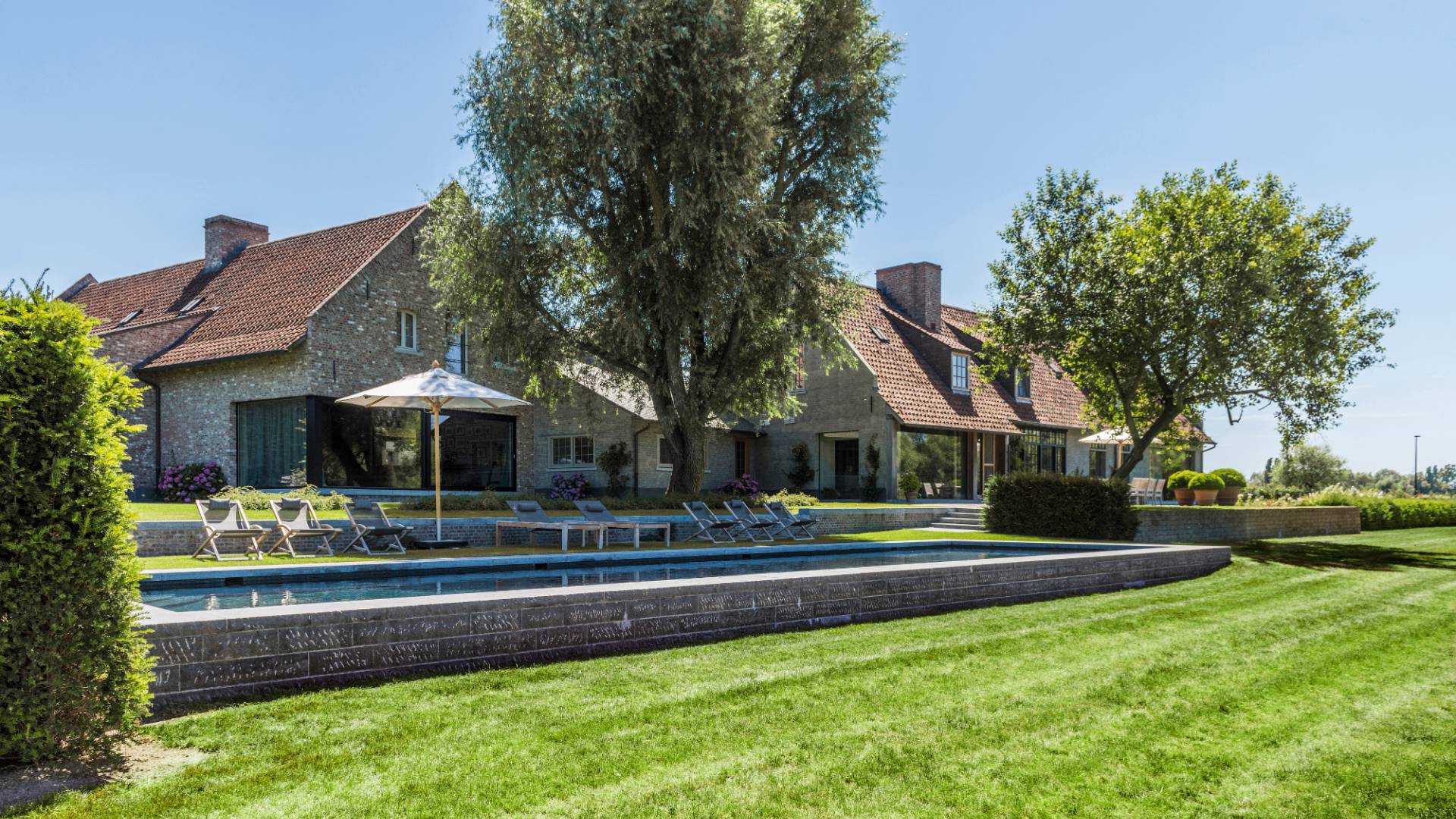 Zwembad te Beveren-Leie