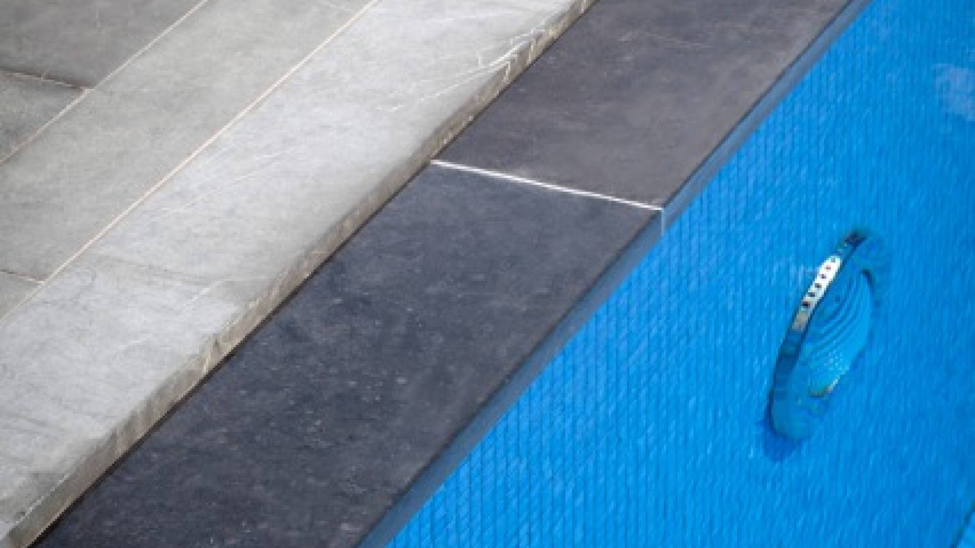 Zwembad te Ingooigem